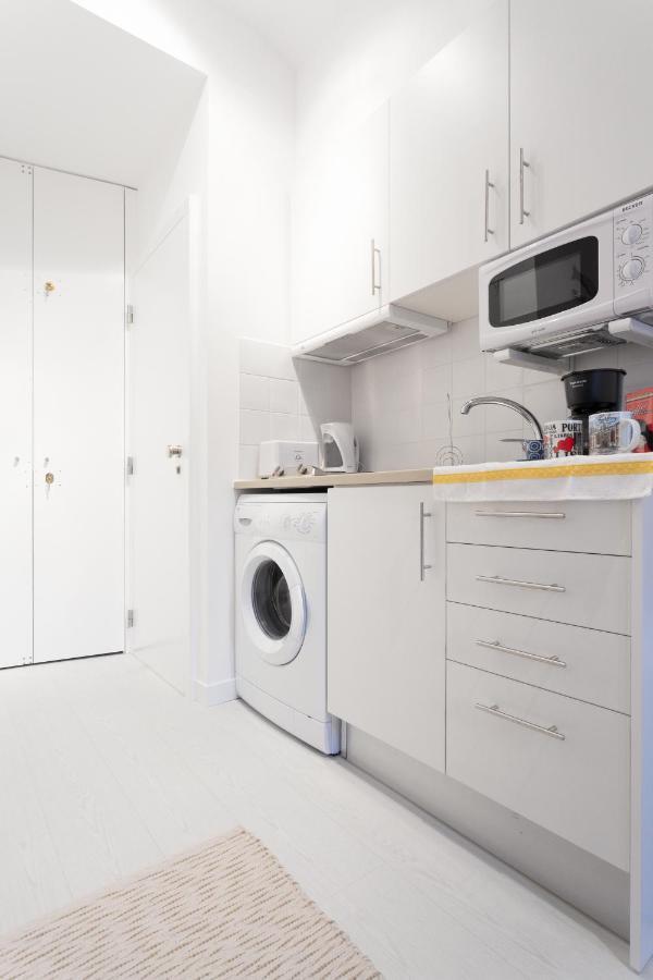 Alfama Apartments & Studios Lisbon Bagian luar foto