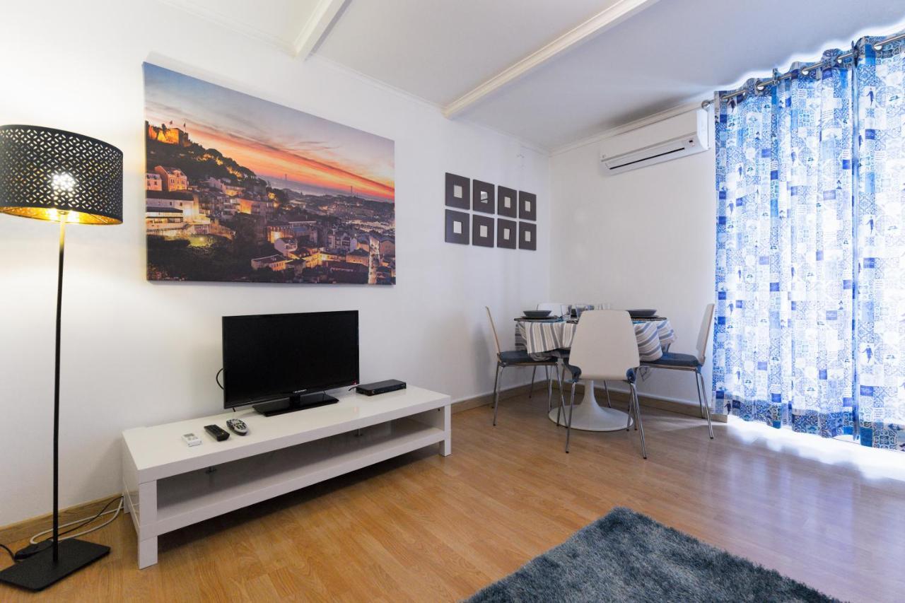 Alfama Apartments & Studios Lisbon Bagian luar foto