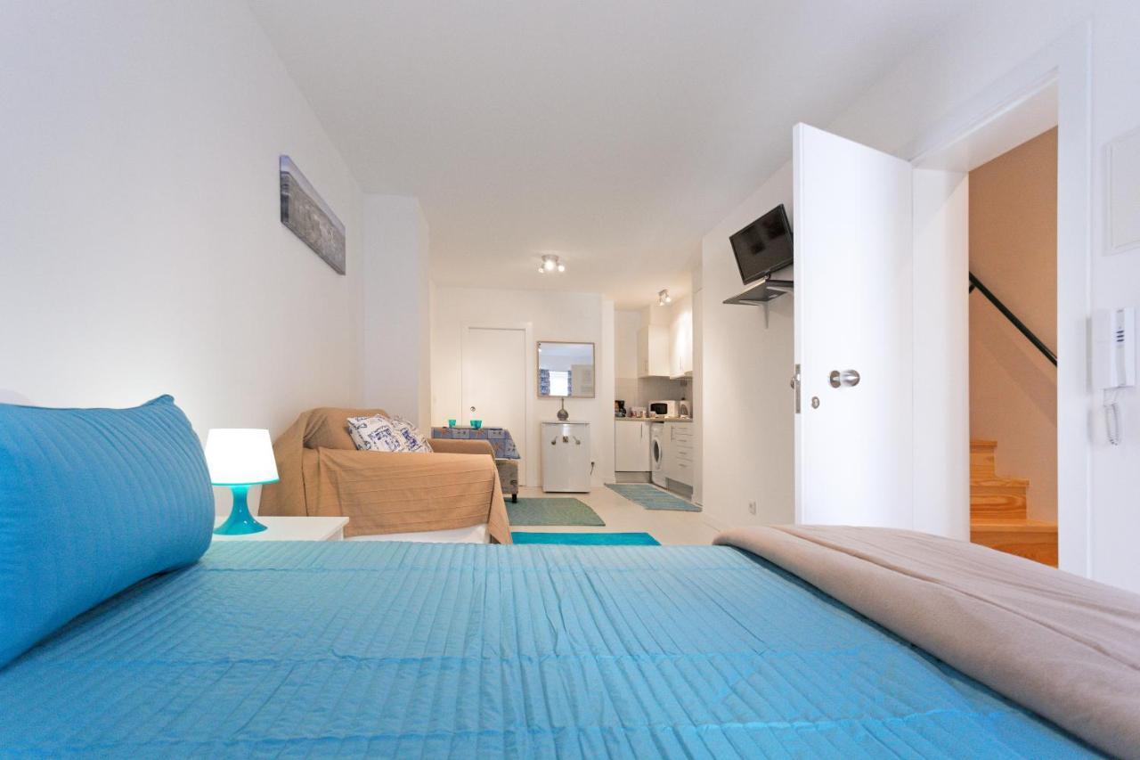 Alfama Apartments & Studios Lisbon Bagian luar foto