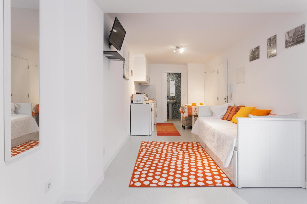 Alfama Apartments & Studios Lisbon Bagian luar foto