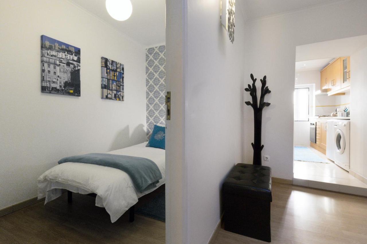 Alfama Apartments & Studios Lisbon Bagian luar foto